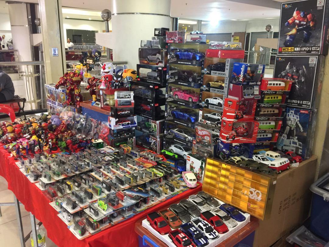Last day Last day Last day Today last day we at Amcorp Mall PJ. Anyone who are free come check us out gundam transformers diecast