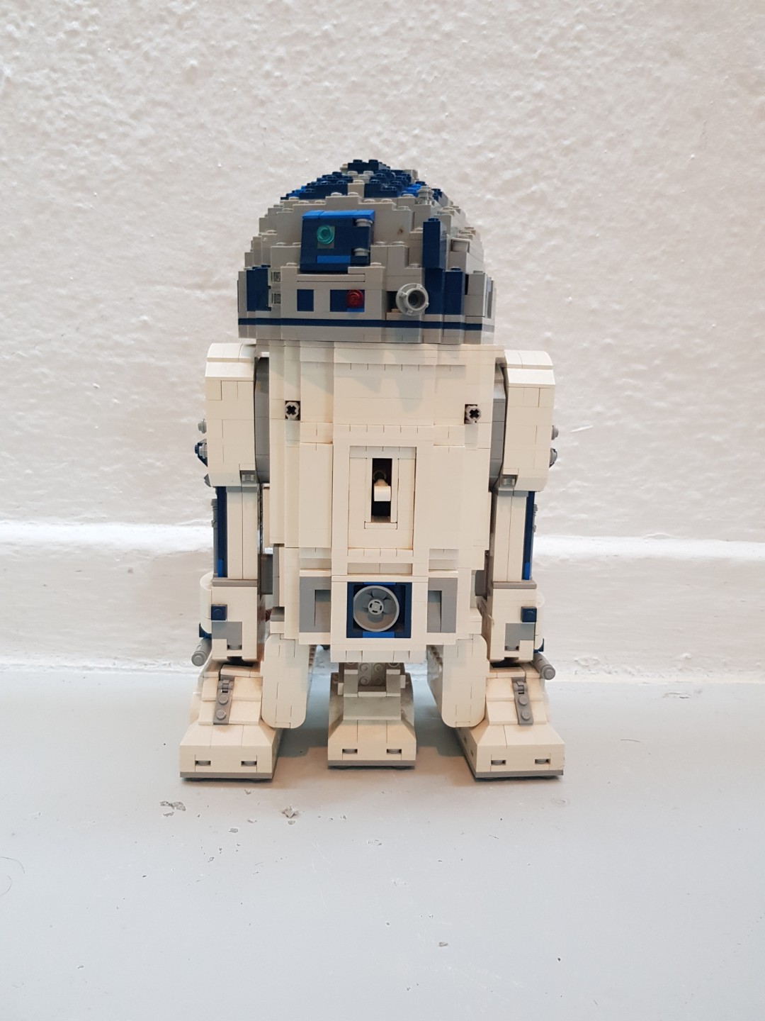 Lego Star Wars R2D2 with PDF manual., Hobbies & Toys, Toys & Games on