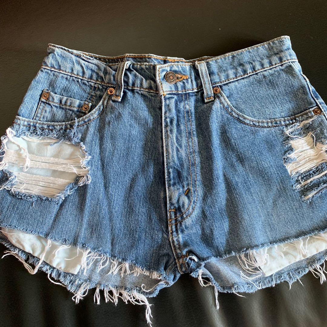 frayed cut off shorts