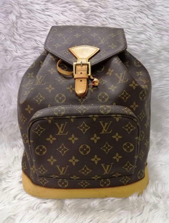 Authentic LOUIS VUITTON Montsouris GM Backpack, Women's Fashion, Bags &  Wallets, Purses & Pouches on Carousell