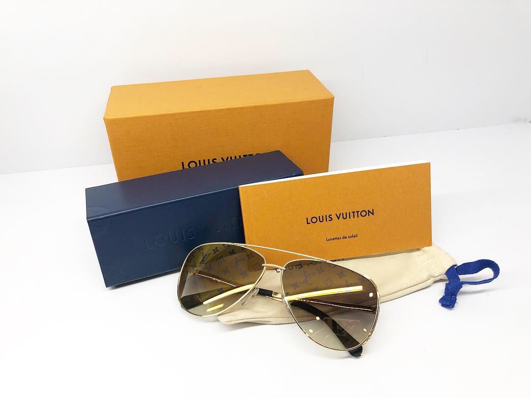 Shop Louis Vuitton Sunglasses (Z1673W) by CITYMONOSHOP