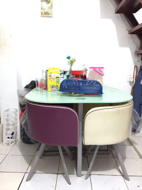 Meja Makan Minimalis Informa Perabotan Rumah Di Carousell Mencari meja makan untuk perlengkapan rumah? meja makan minimalis informa