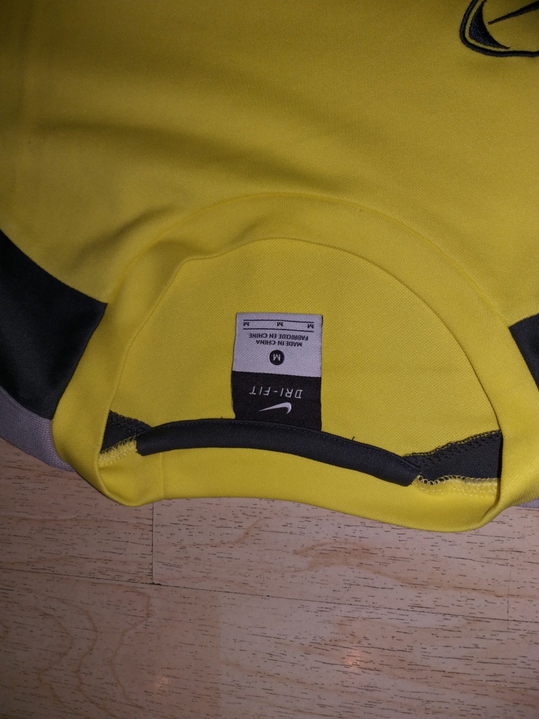 Nike authentic sport tee shirt, Olah 