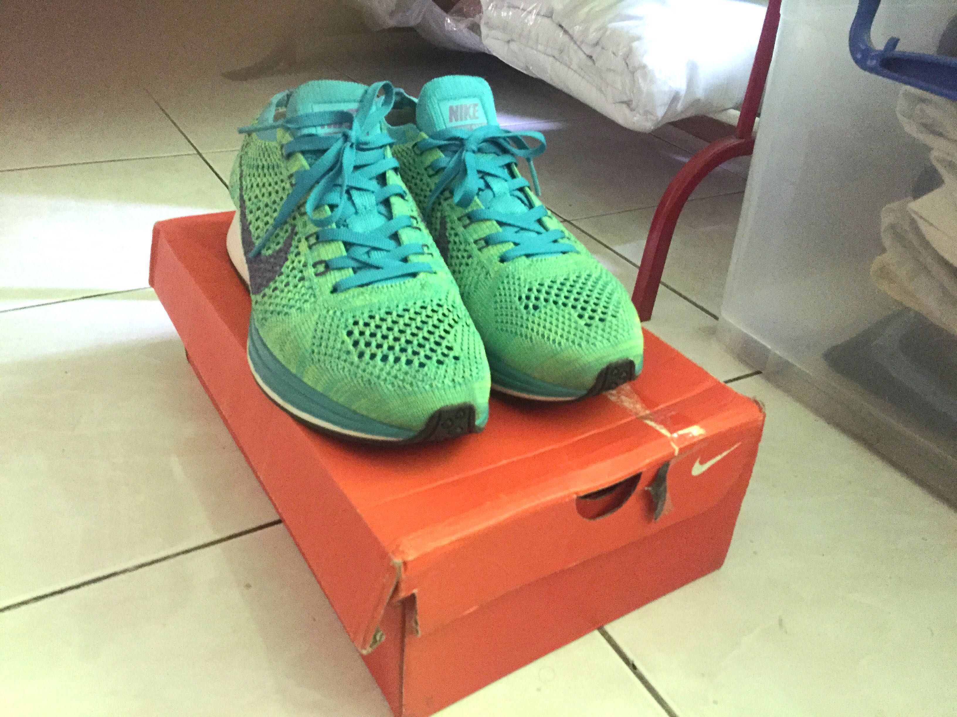 Nike flyknit turquoise outlet