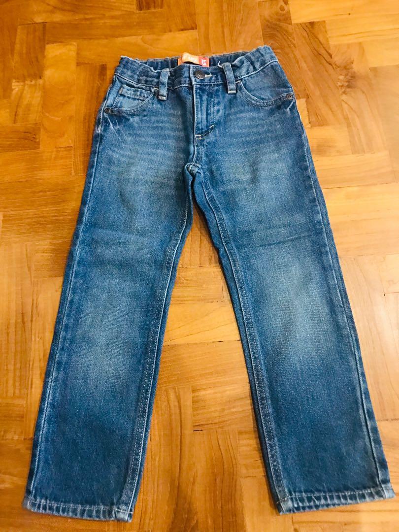 Does old navy sell levi jeans discount