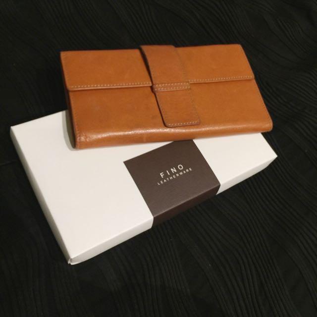 Fino wallet outlet price