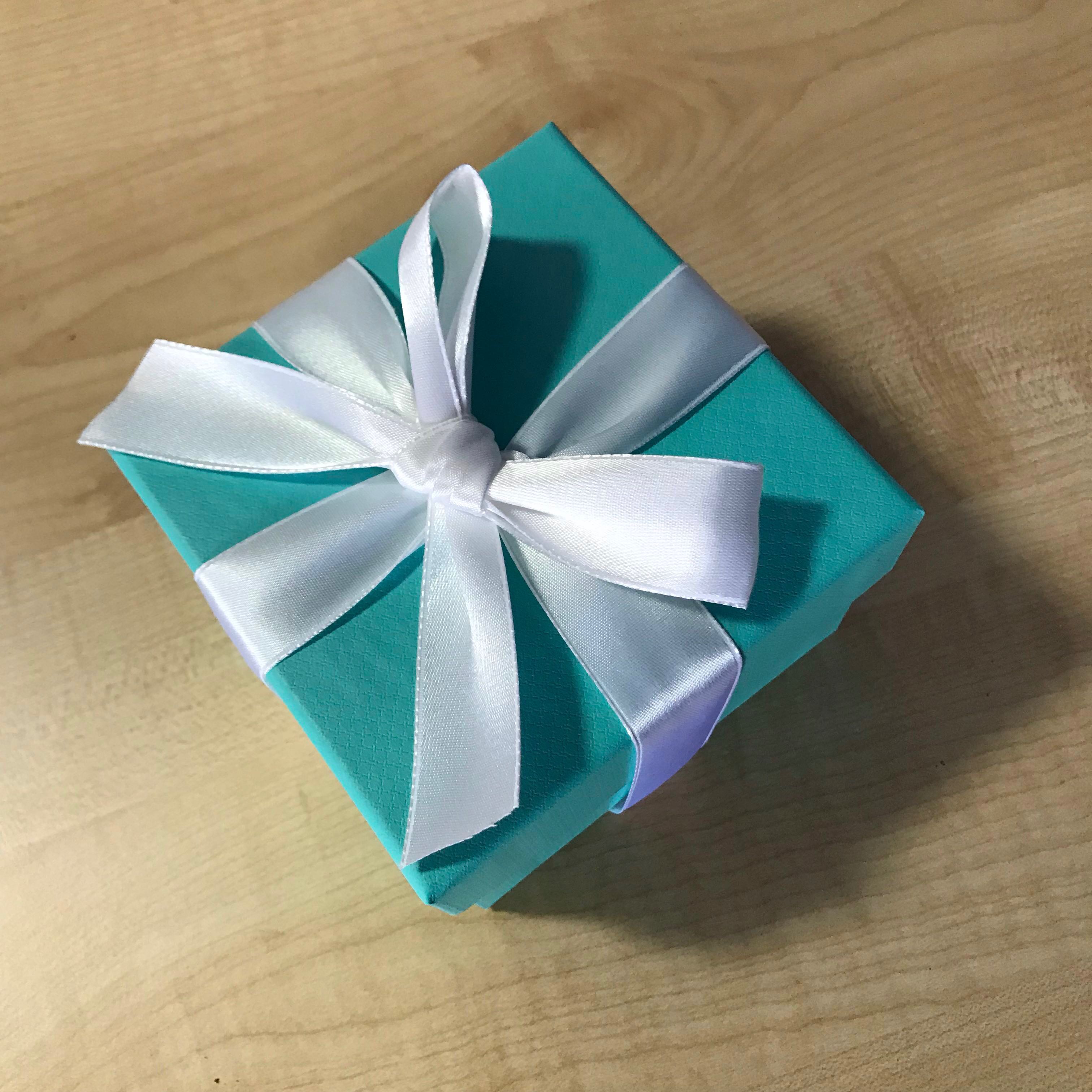 Tiffany porcelain sales jewelry box