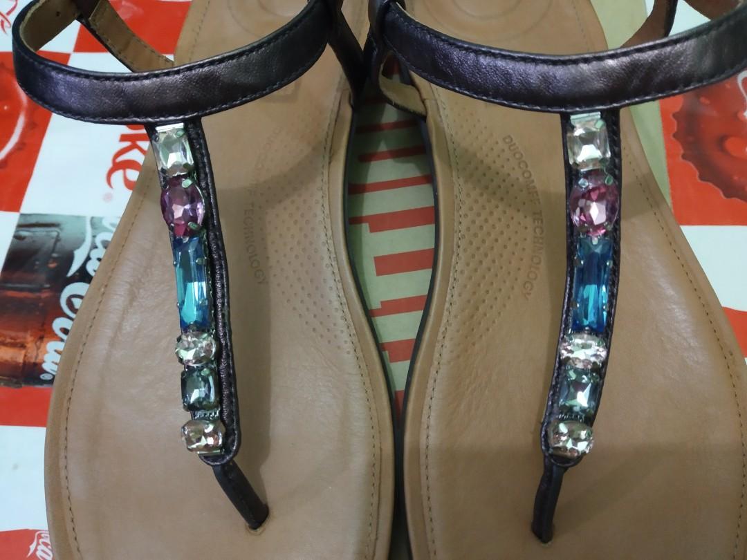 fitflop tia bejewelled