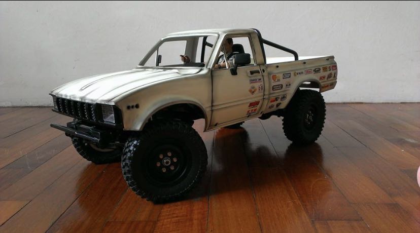 rc toyota hilux body