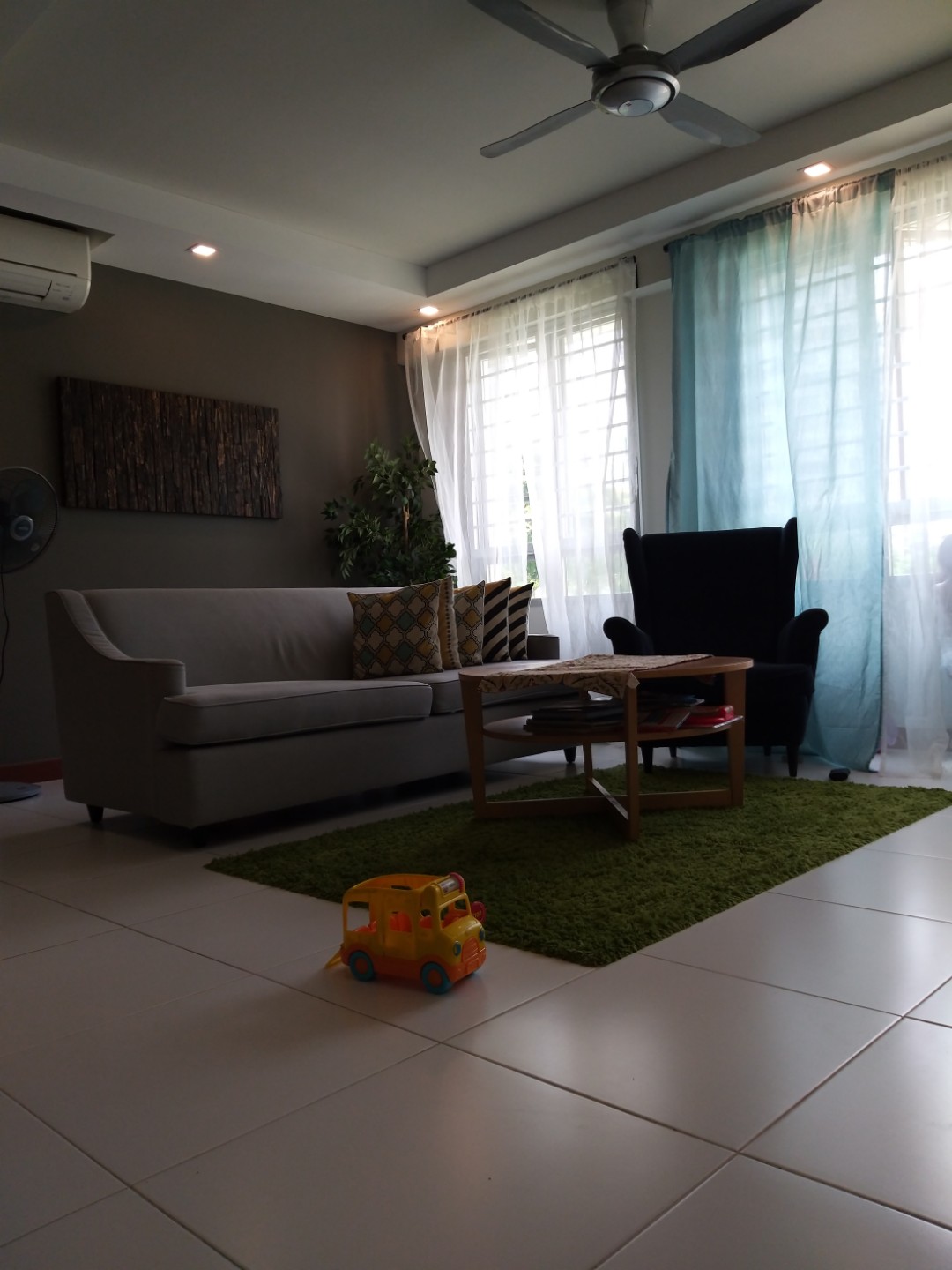 (Category: ) located in . Submitted by fibs (Listing ID 210928798, Image 1). Description: .