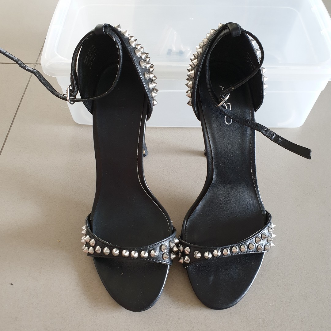heels with spikes