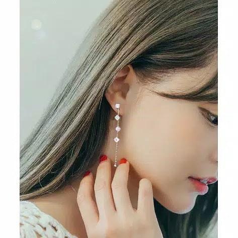 Anting panjang model korea