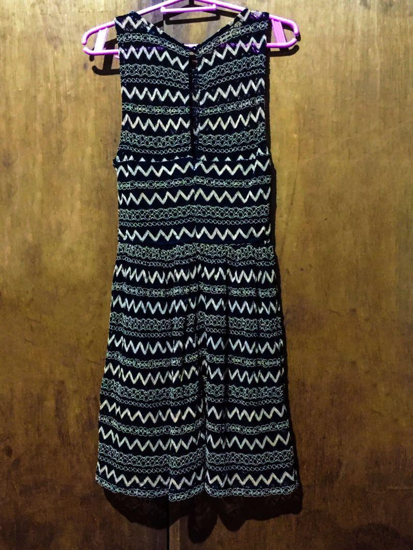Aztec Laced dress (Category: Dresses) located in Makati City. Submitted by tinalopez (Listing ID 211058193, Image 2). Description: •no flaws •zipper at the back .
