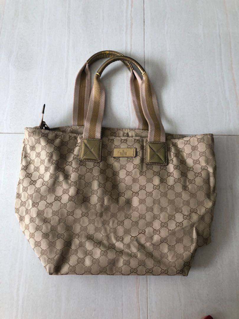 Gucci handbags clearance store