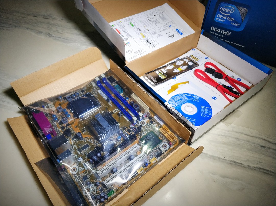 BRAND NEW Intel DG41WV G41 Socket LGA775 DDR3 Micro ATX Motherboard CNYGA