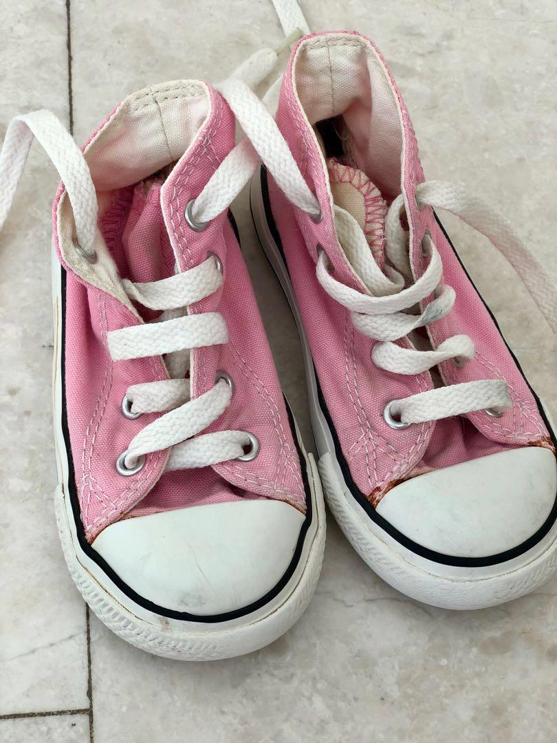 converse for 1 year old