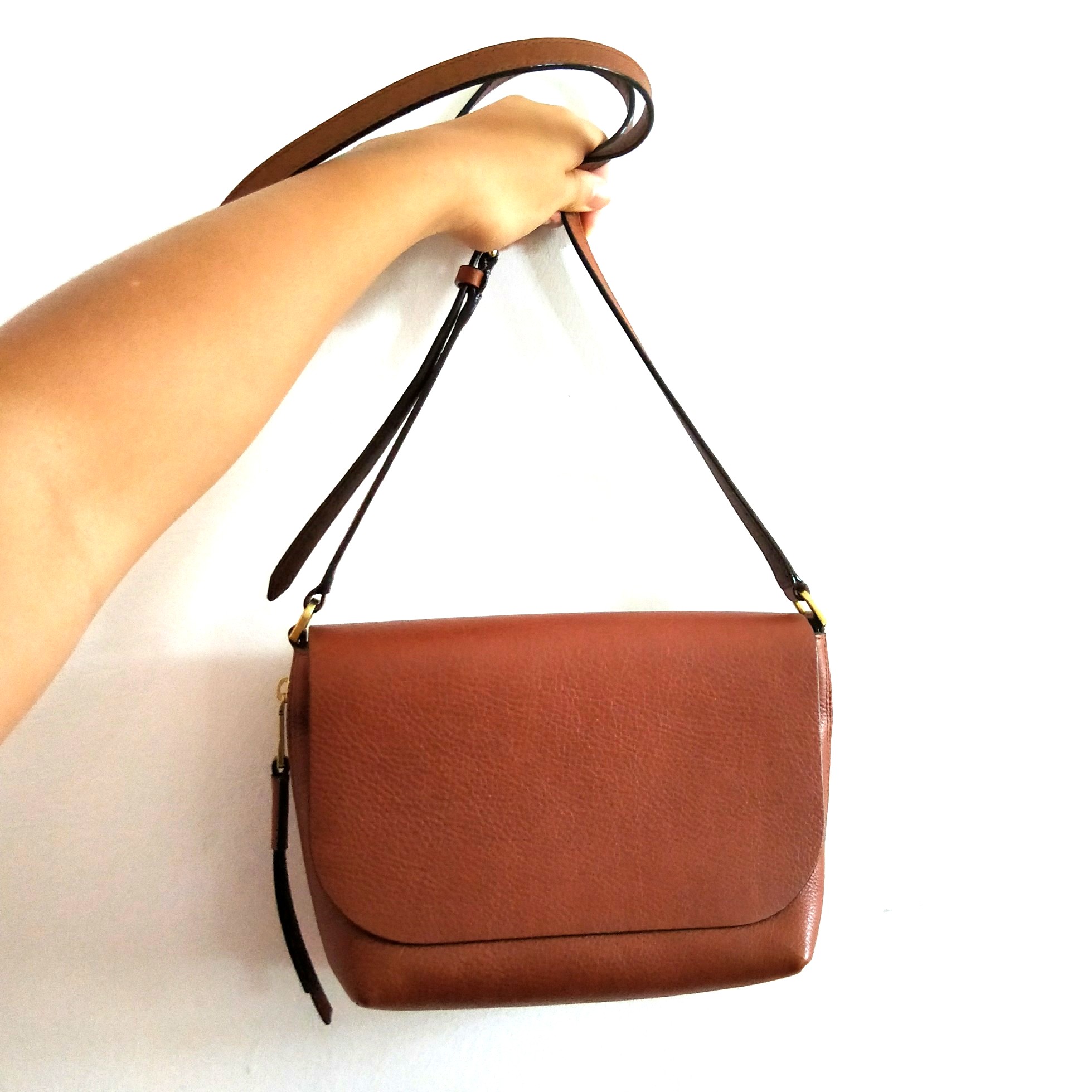 maya small crossbody