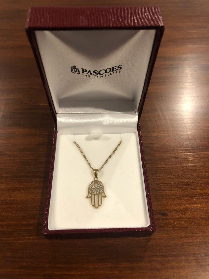 Pascoes locket hotsell
