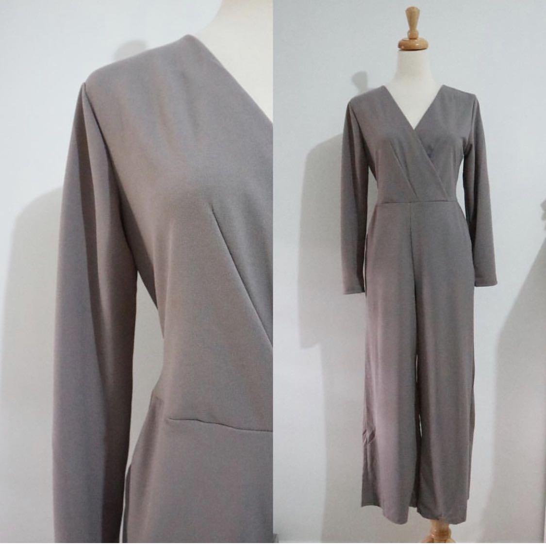 gray long sleeve jumpsuit