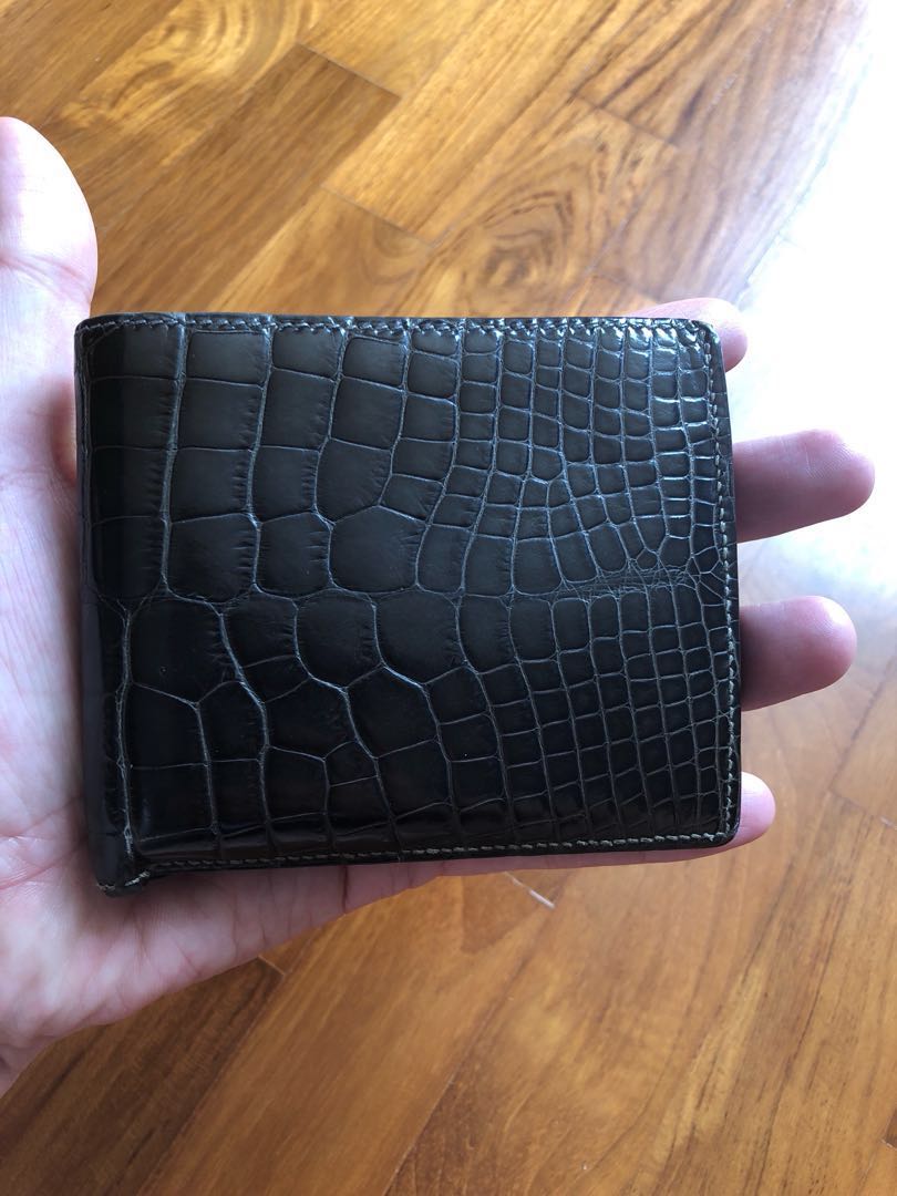 hermes croc wallet