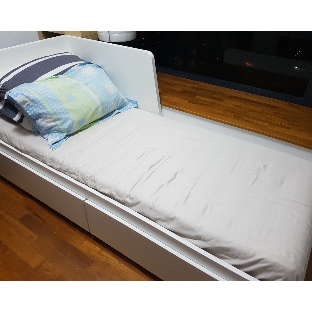 Ikea Flekke Daybed Queen Furniture Beds Mattresses On Carousell