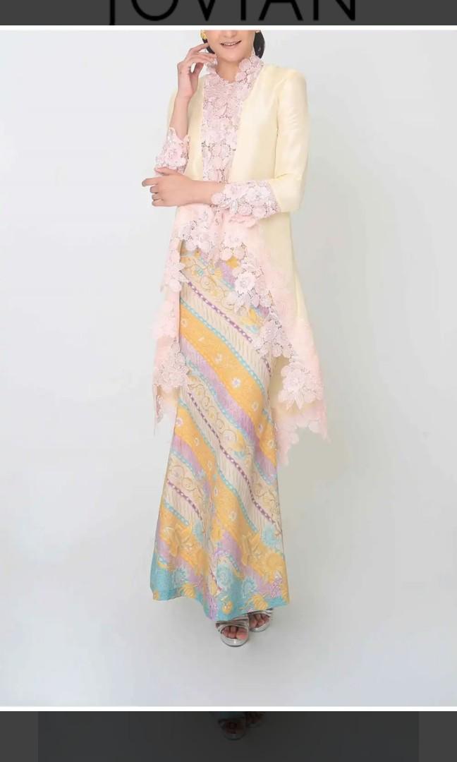 Jovian Mandagie Baju Kurung Moden Women S Fashion Clothes Others On Carousell