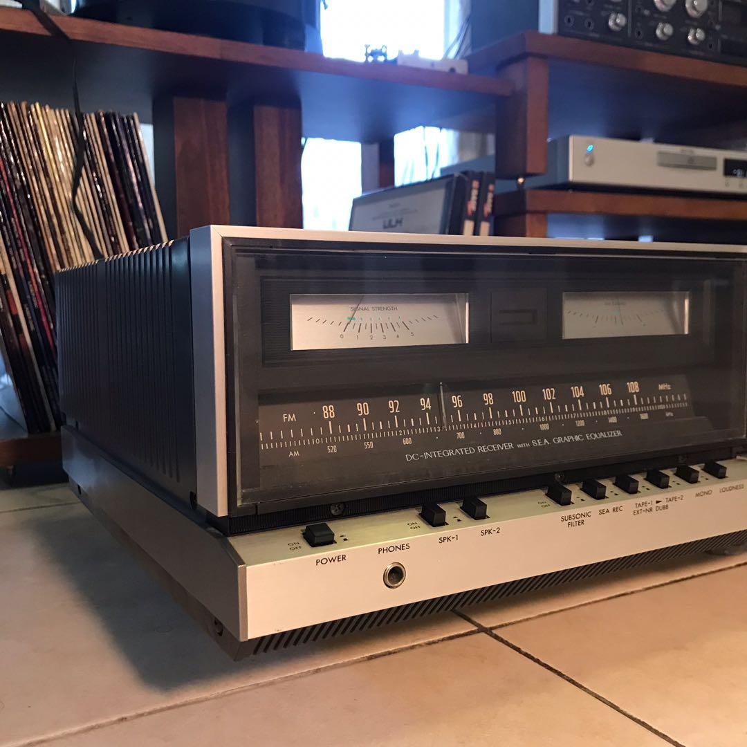 JVC JRS201 DC Integrated Receiver with SEA Graphic Equalizer, Audio