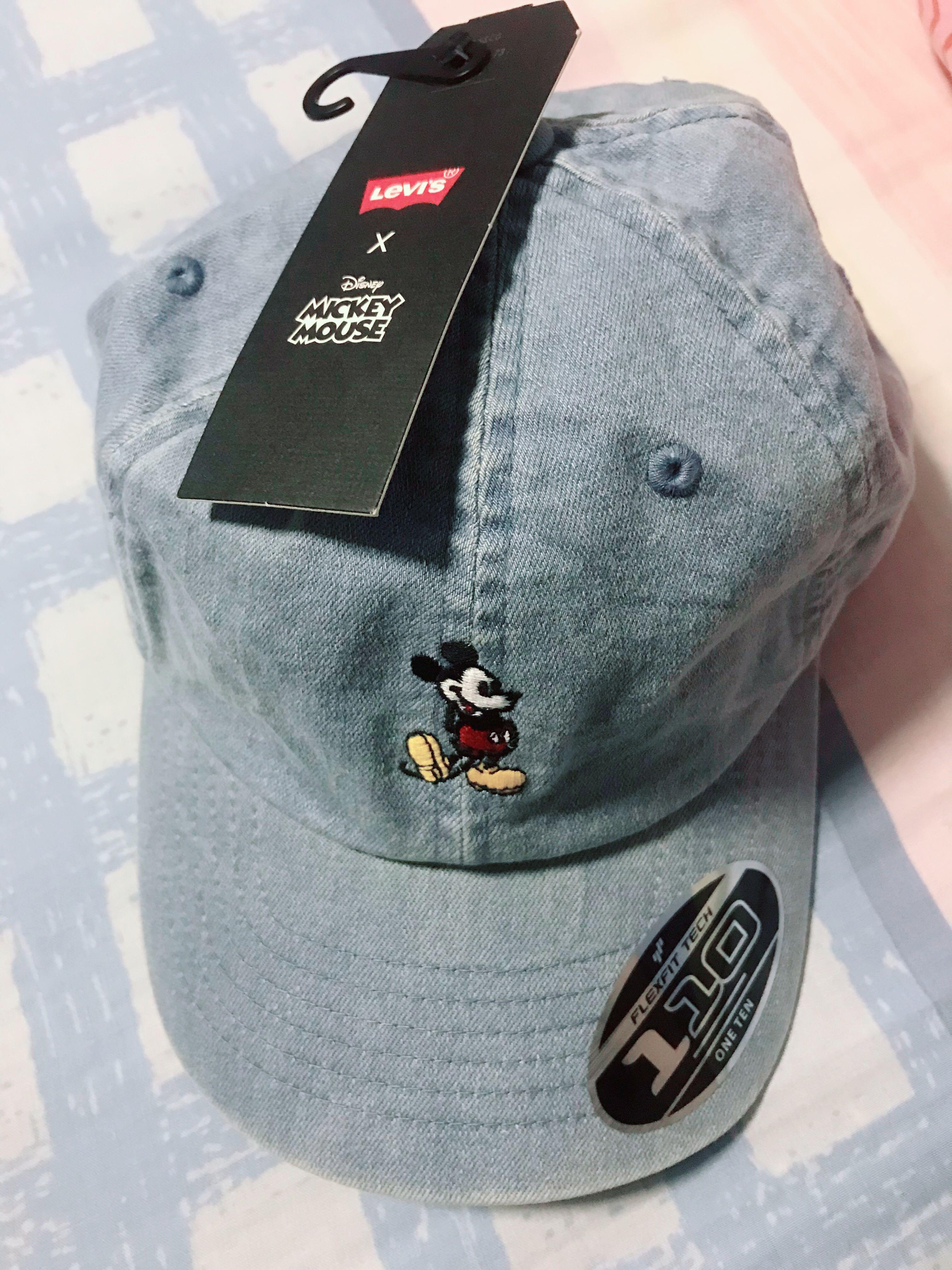 levi's mickey Mouse cap, Men's Fashion 