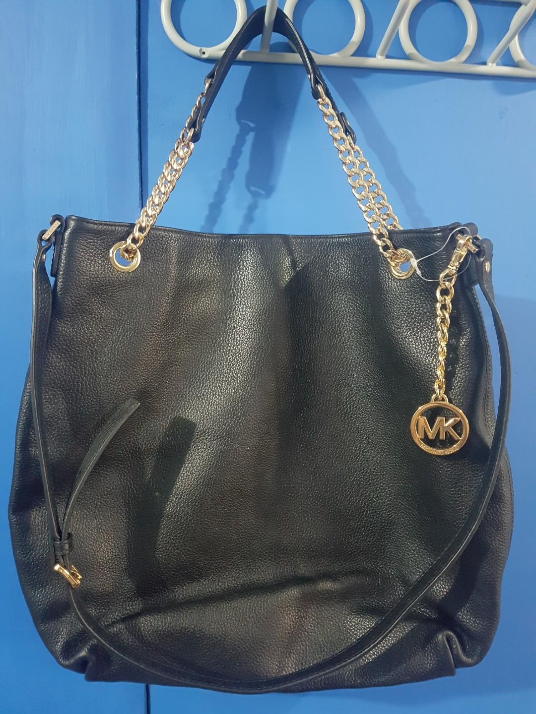 michael kors black with gold chain