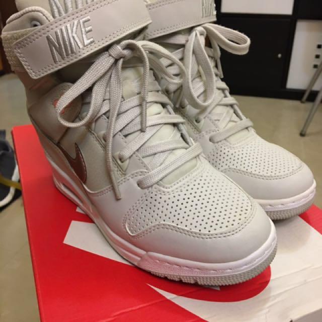 nike air revolution sky hi kopen