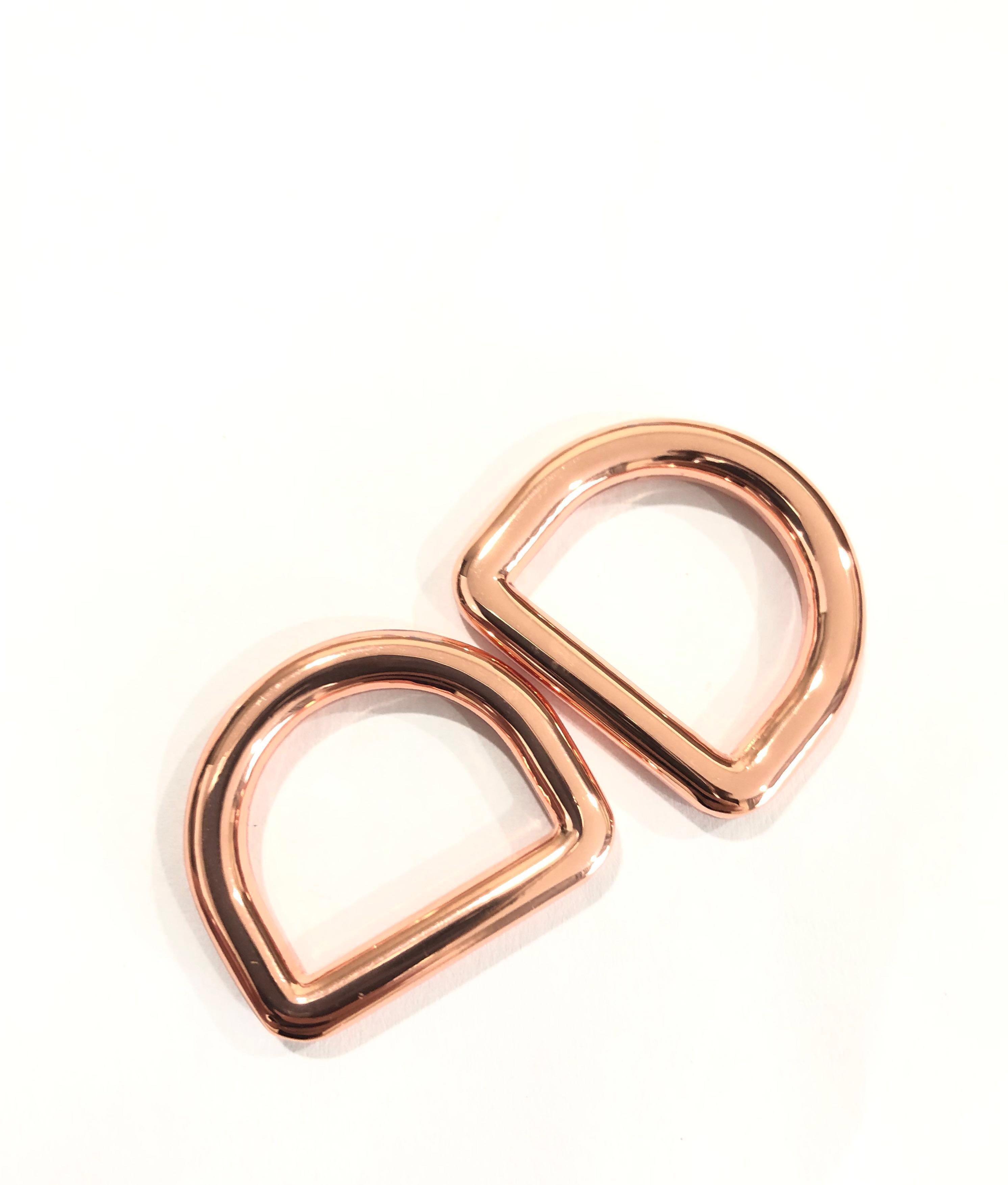 Gold d ring new arrivals
