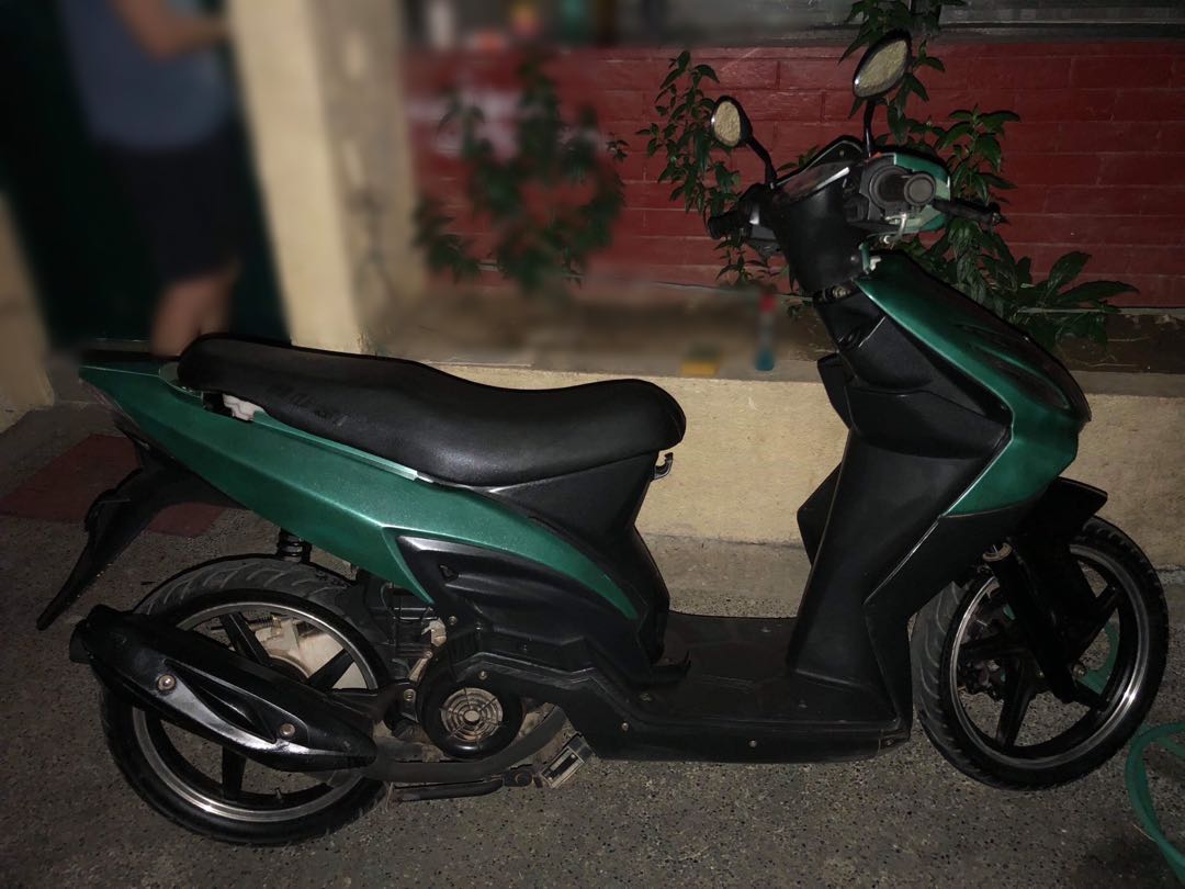 rusi scooter