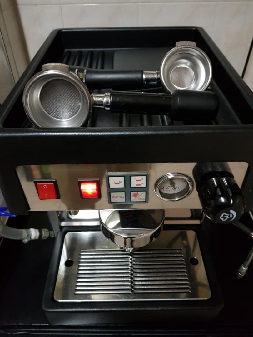 Wega Mininova single grouphead espresso machine, TV & Home Appliances