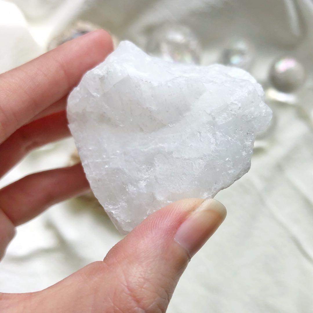 Raw white agate deals