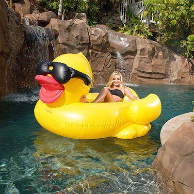 inflatable giant pool