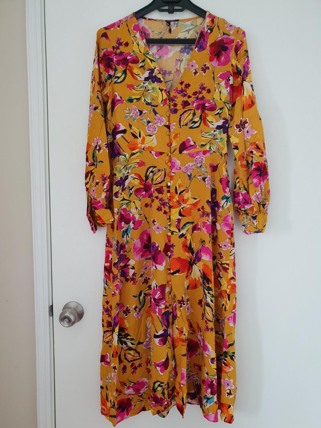 stradivarius yellow dress