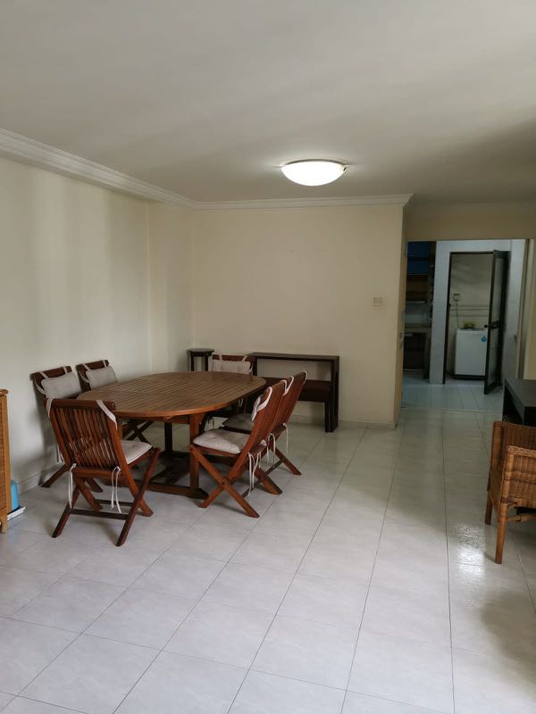 3+1 whole unit blk 656 Choa Chu Kang near MRT, Property, Rentals, HDB