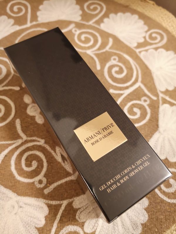 Armani prive sales shower gel
