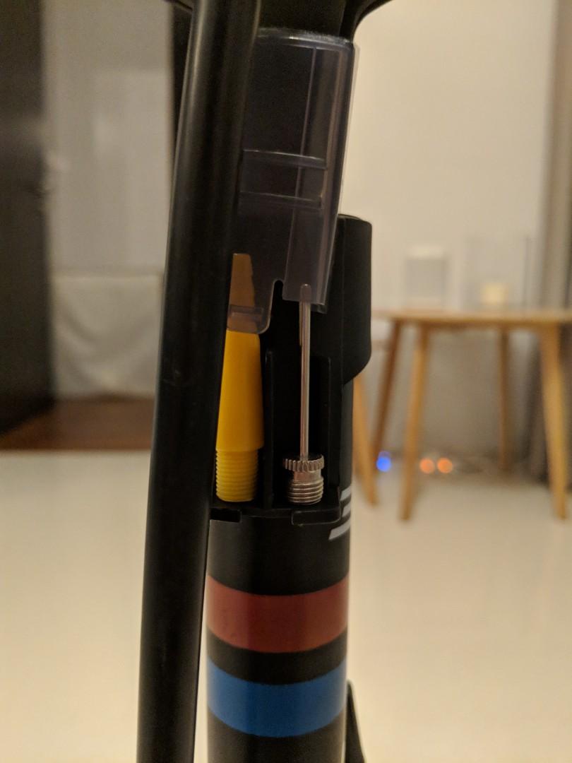control tower 3 bike pump