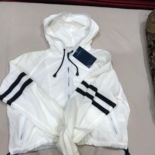 Henrietta hot sale windbreaker jacket