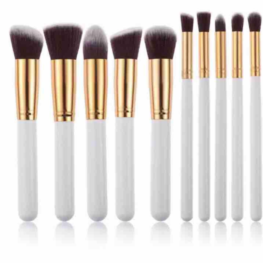 Brus Makeup Berus Makeup Everything Else Others On Carousell