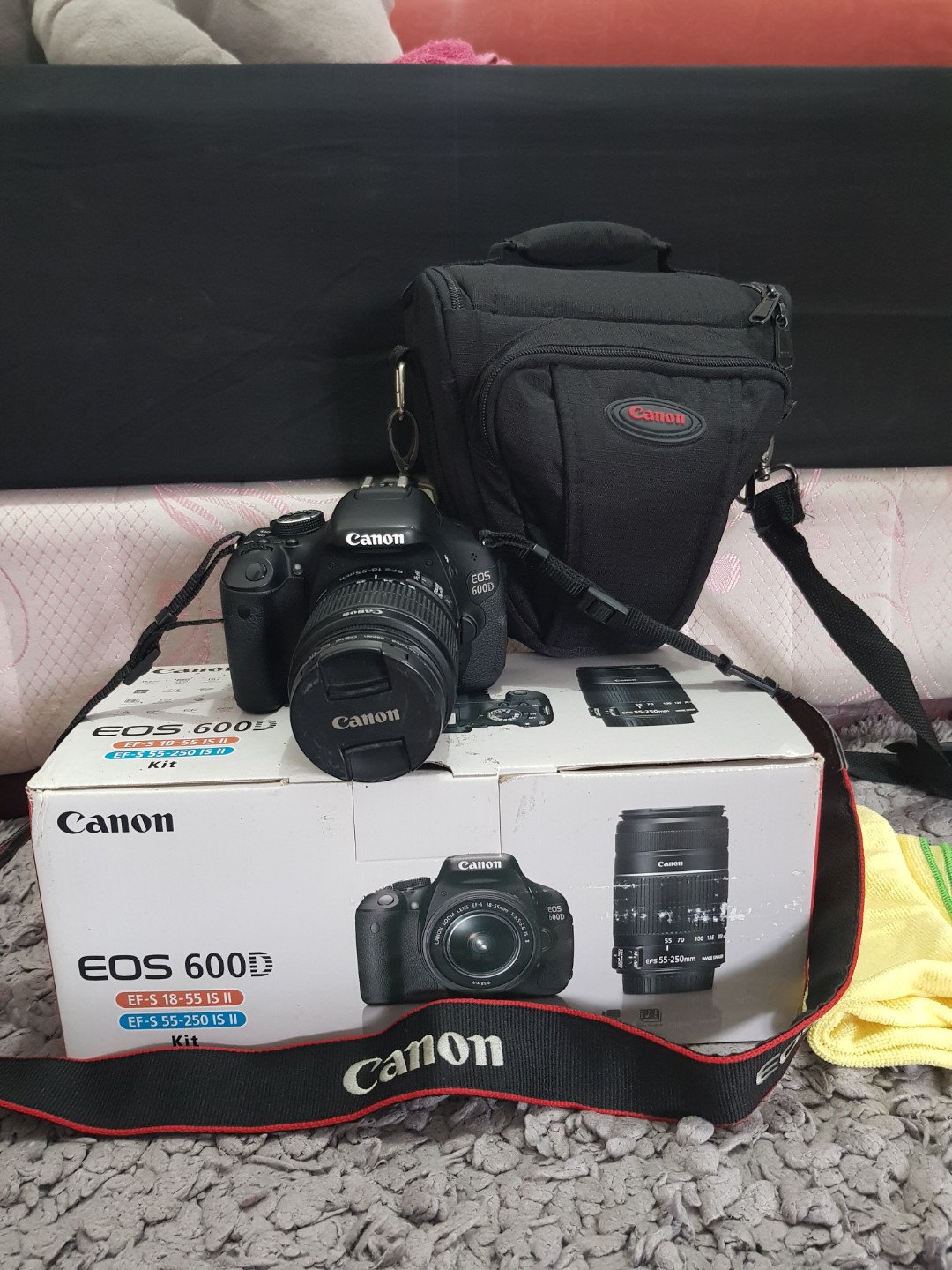 camera lsr canon eos 600d very good condition