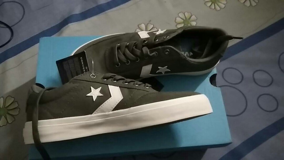 Converse Courtland Green army