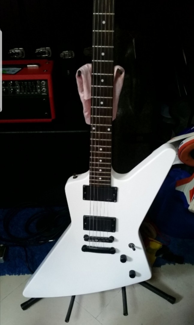 Epiphone Explorer 1984 Ex Reissue [White] – HOTZYZ