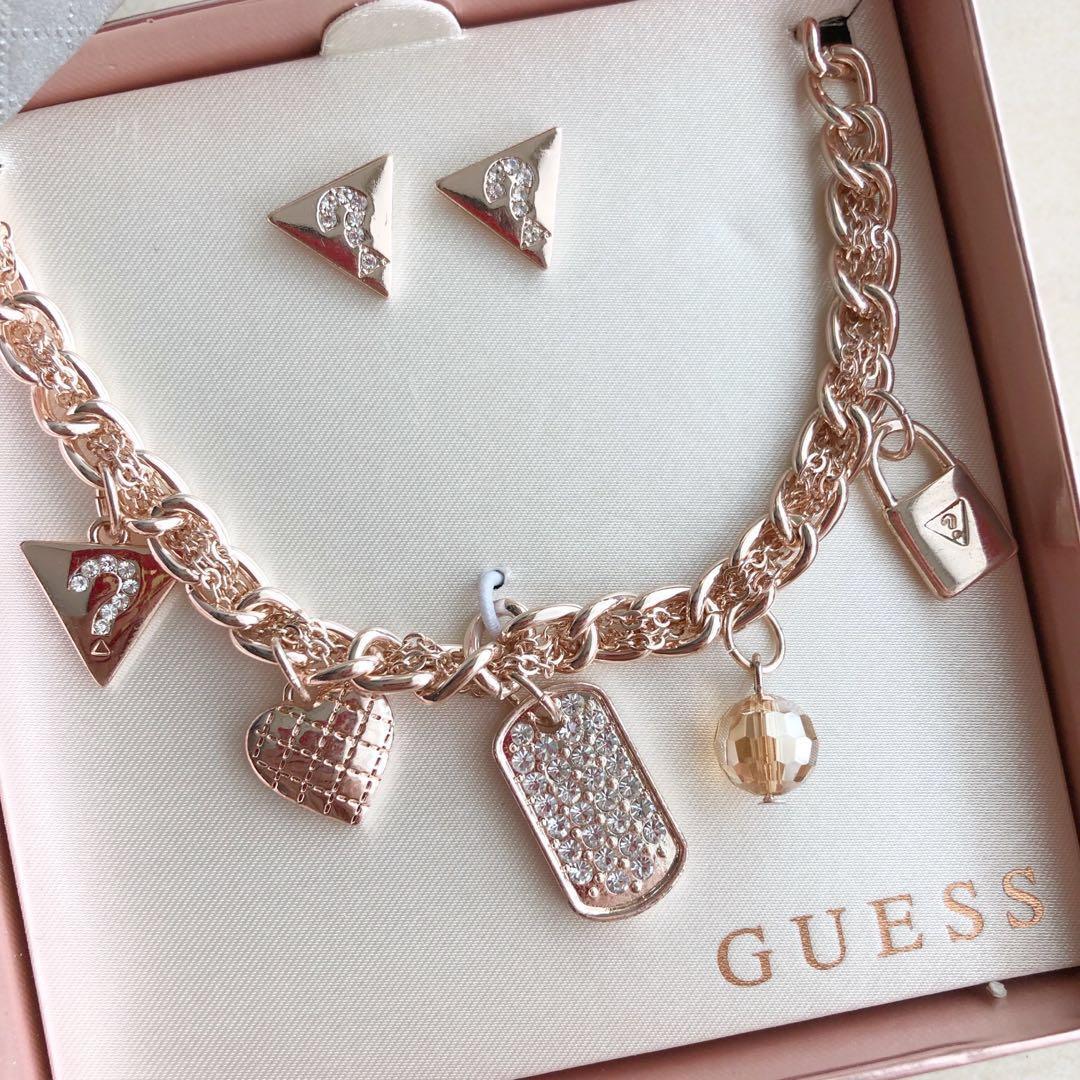 Guess chunky necklace top