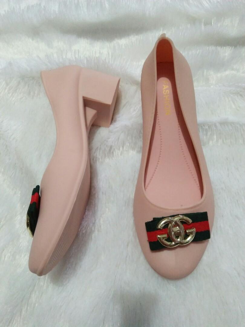 Jelly Shoes Heels Sepatu Jelly Jelly Shoes Wedges Jelly Shoes Fesyen Wanita Sepatu Di Carousell