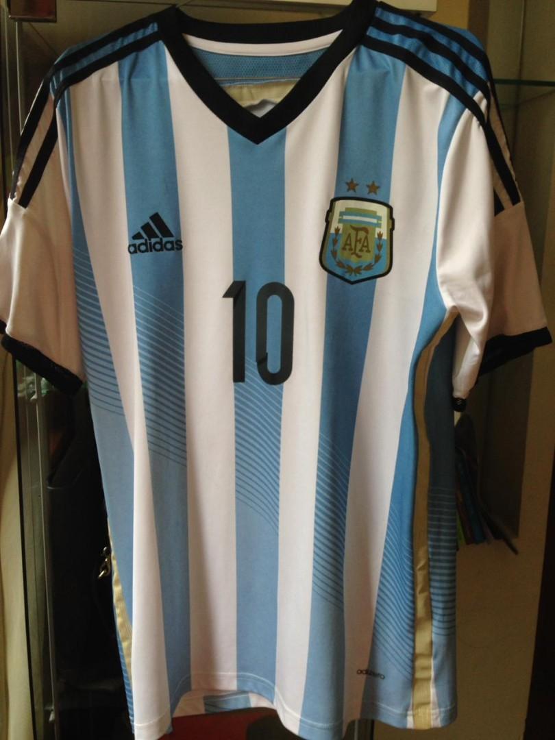 JERSEY ARGENTINA HOME. NAMESET MESSI, Sports, Athletic & Sports