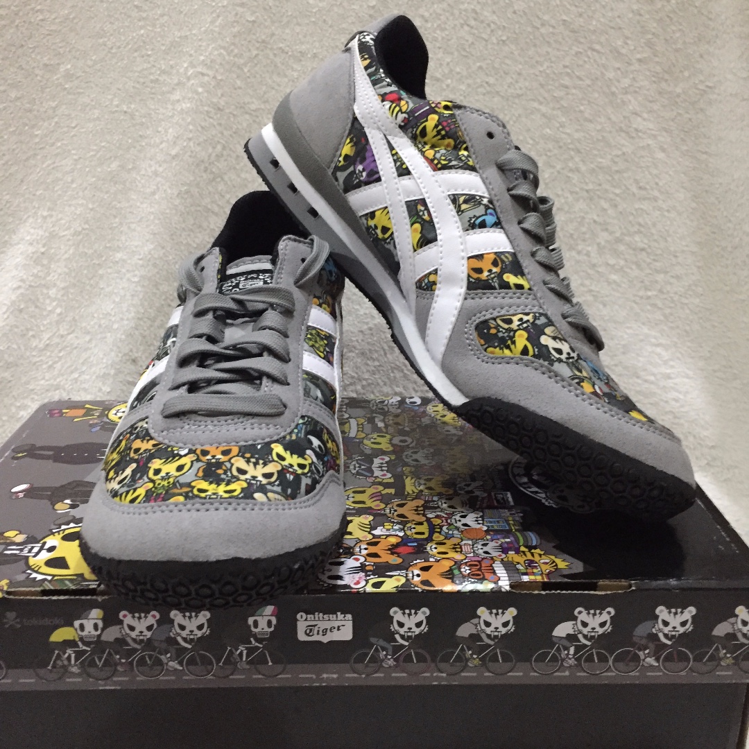 onitsuka tiger robinsons galleria