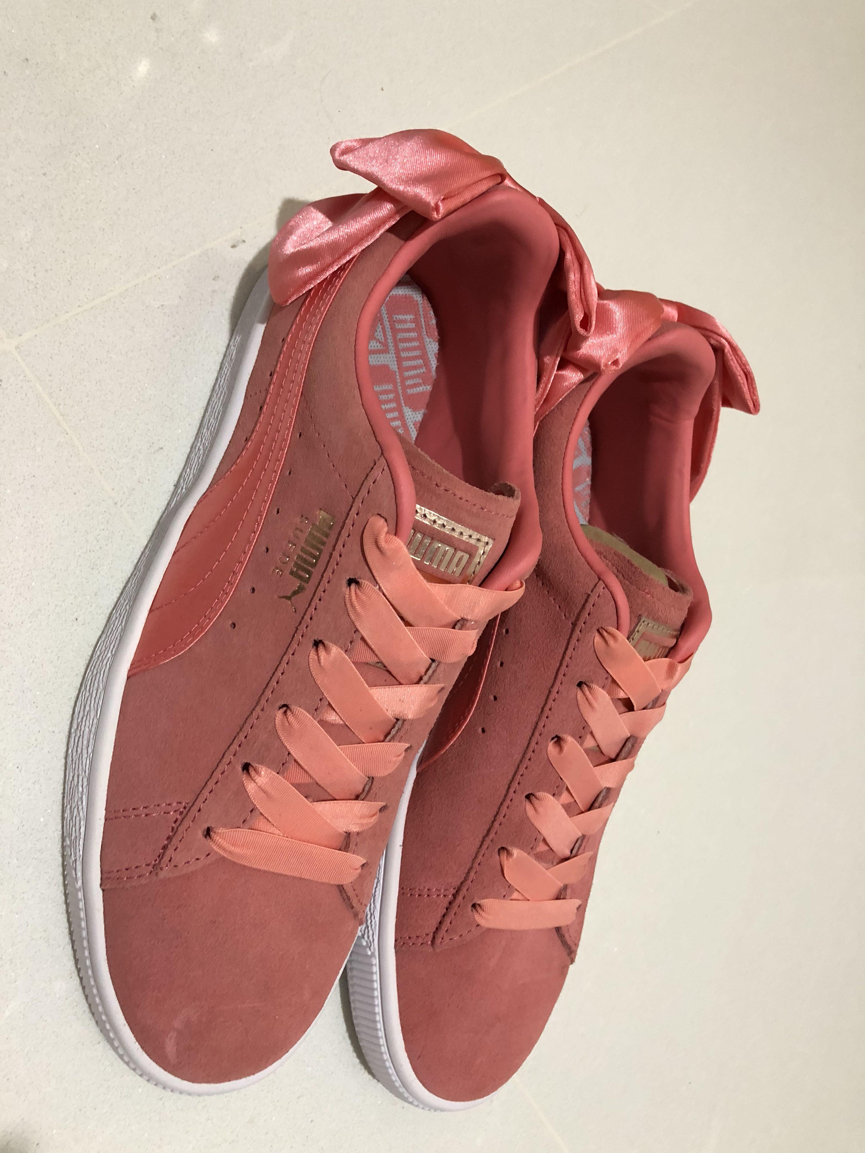 Puma suede bow EU38, Women's Fashion, Footwear, Sneakers on Carousell