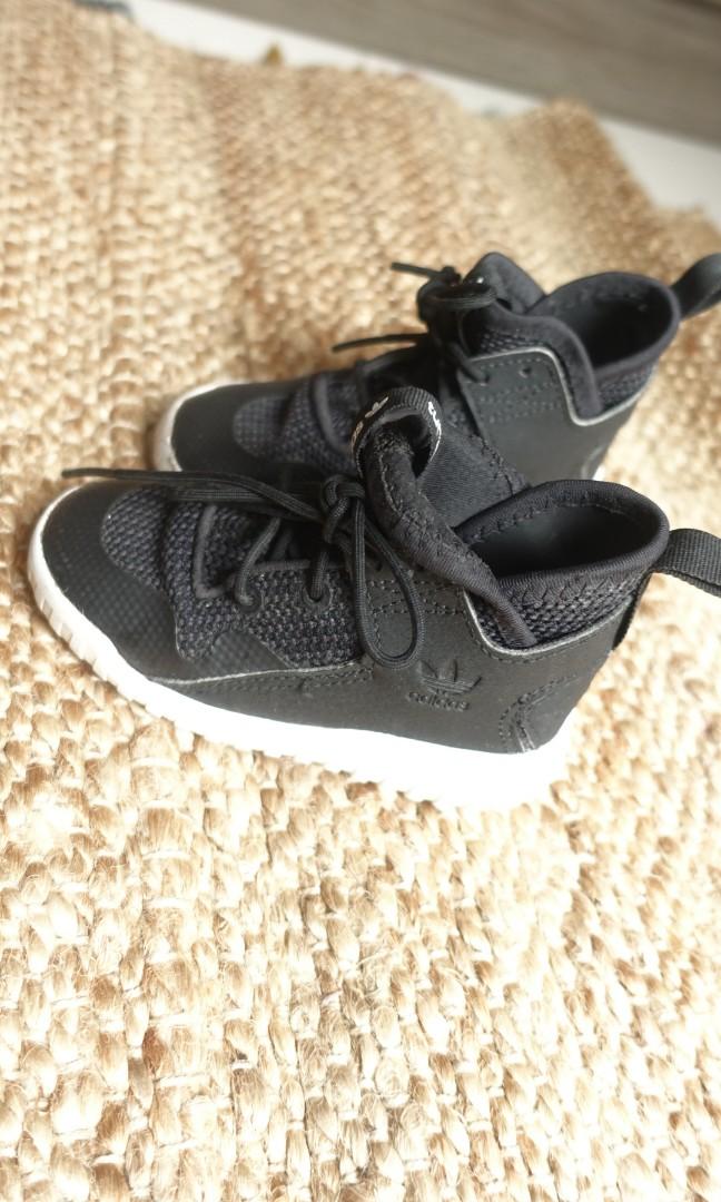 sepatu limited edition 2019